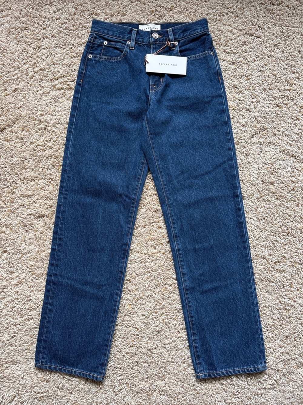 NWT SLVRLAKE Sophie Straight Leg Jeans in Size 24 Wash Evermore